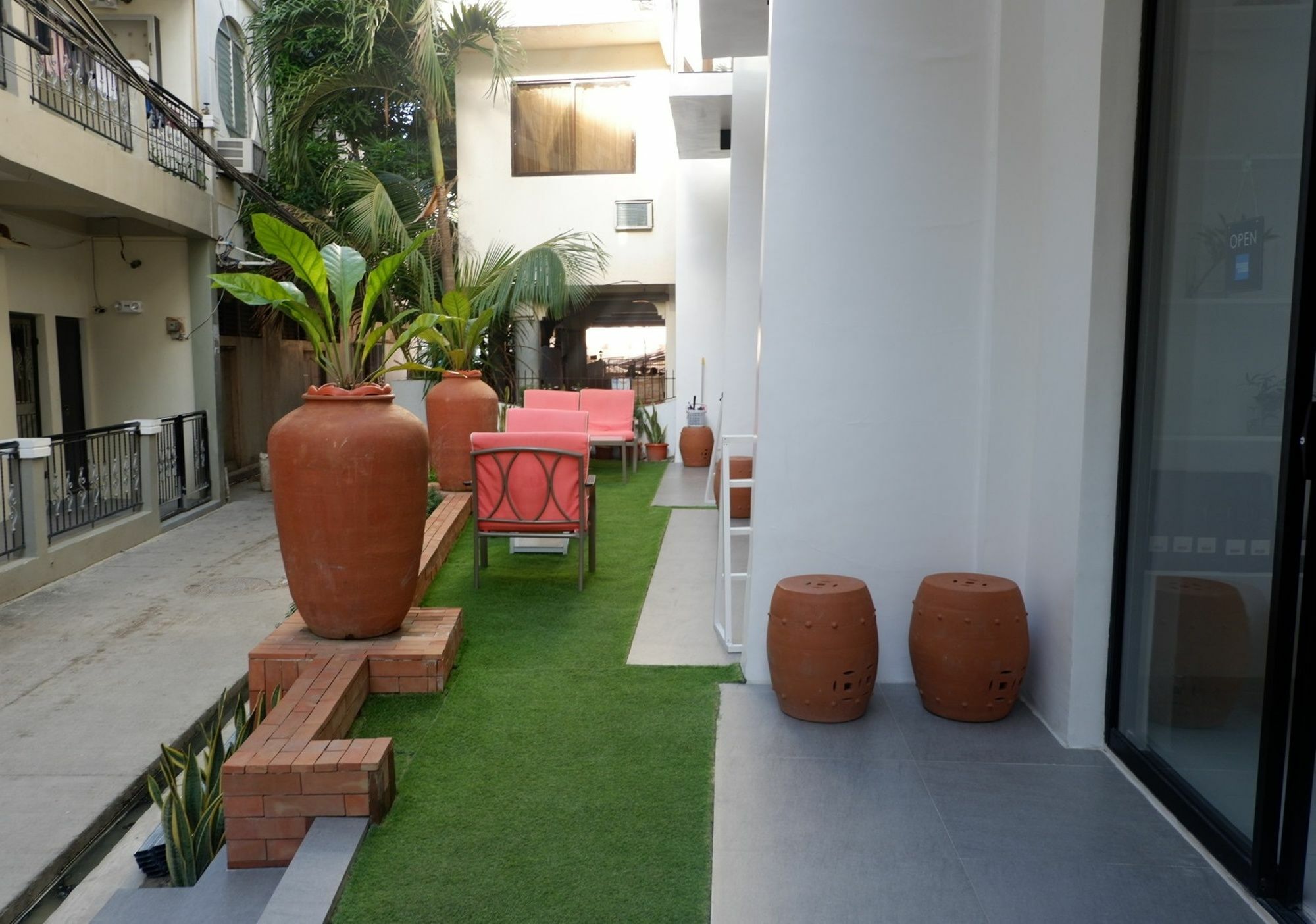 Luxx Boutique Boracay Hotel Balabag  Exterior photo