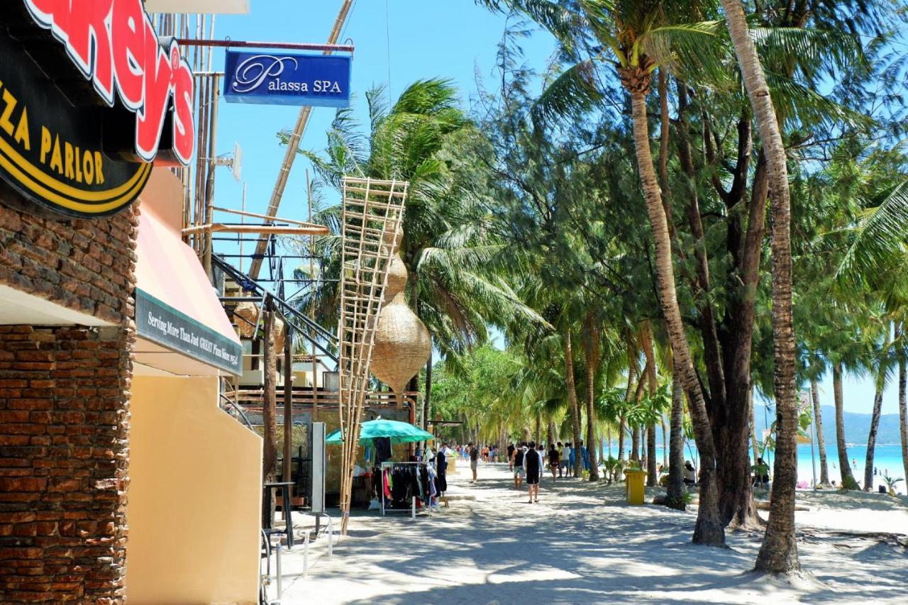 Luxx Boutique Boracay Hotel Balabag  Exterior photo