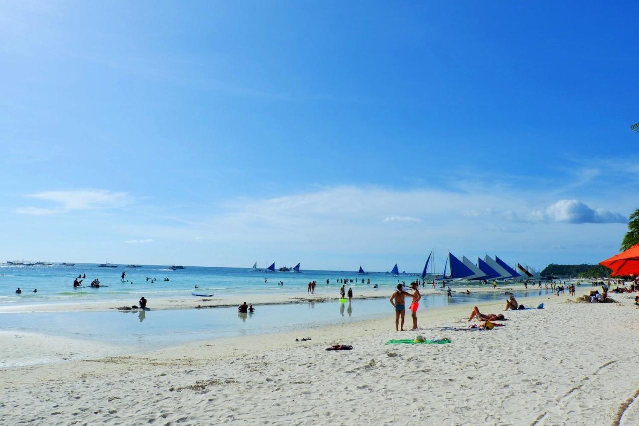 Luxx Boutique Boracay Hotel Balabag  Exterior photo